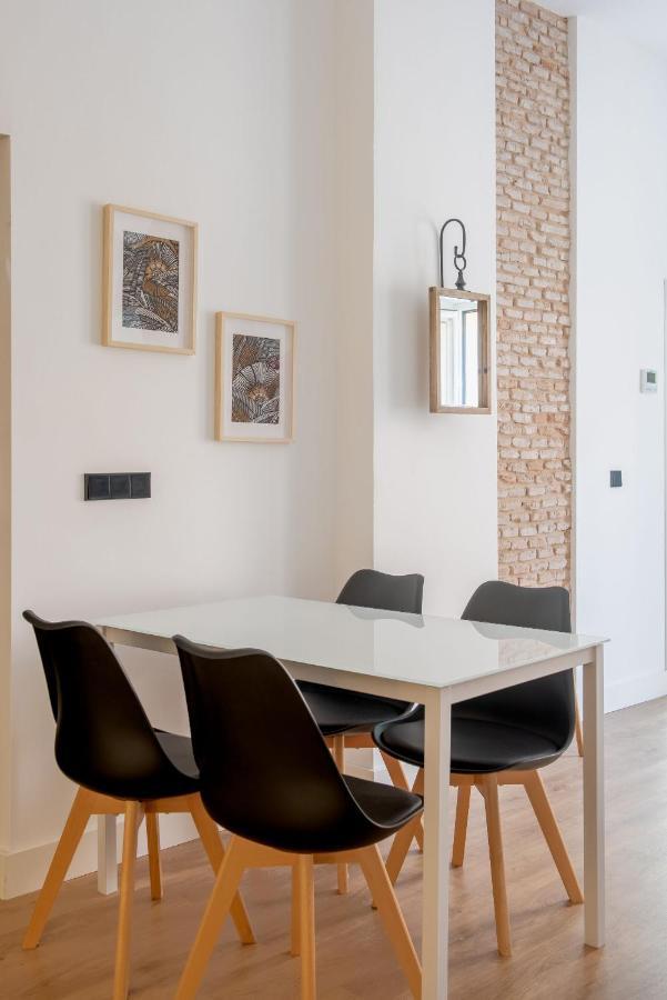 Hommyhome Conteros Cathedral Apartments Севилья Экстерьер фото